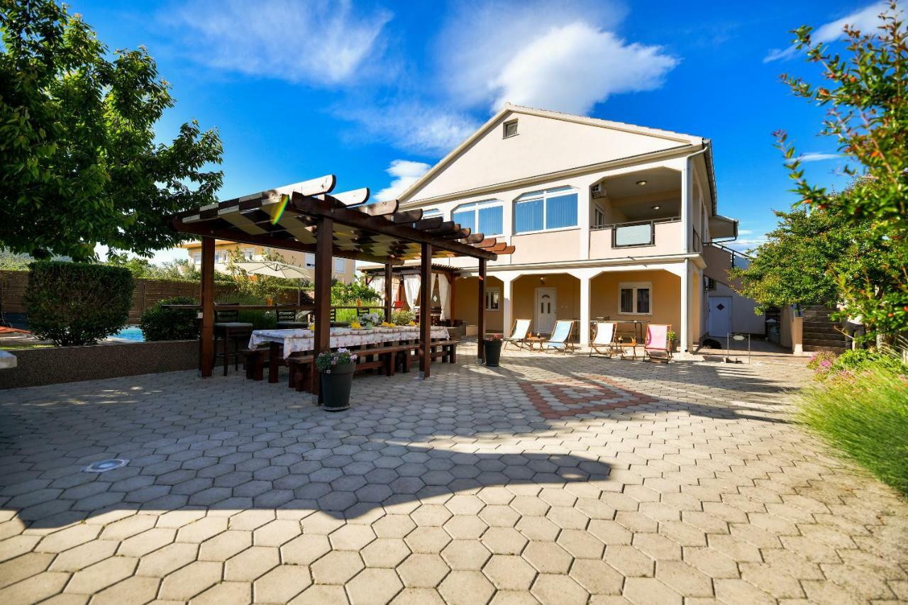 Kuca Za Odmor Lukic Villa Donje Rastane Kültér fotó