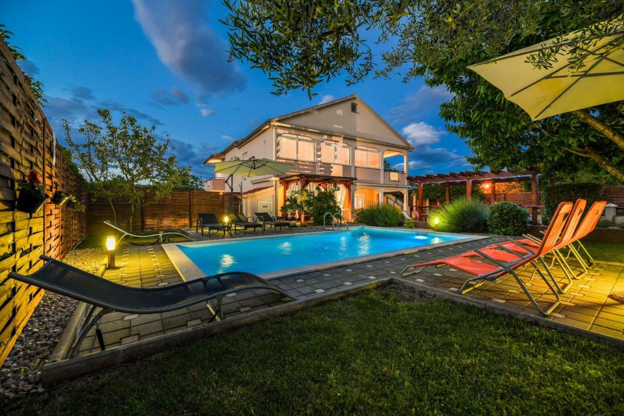 Kuca Za Odmor Lukic Villa Donje Rastane Kültér fotó