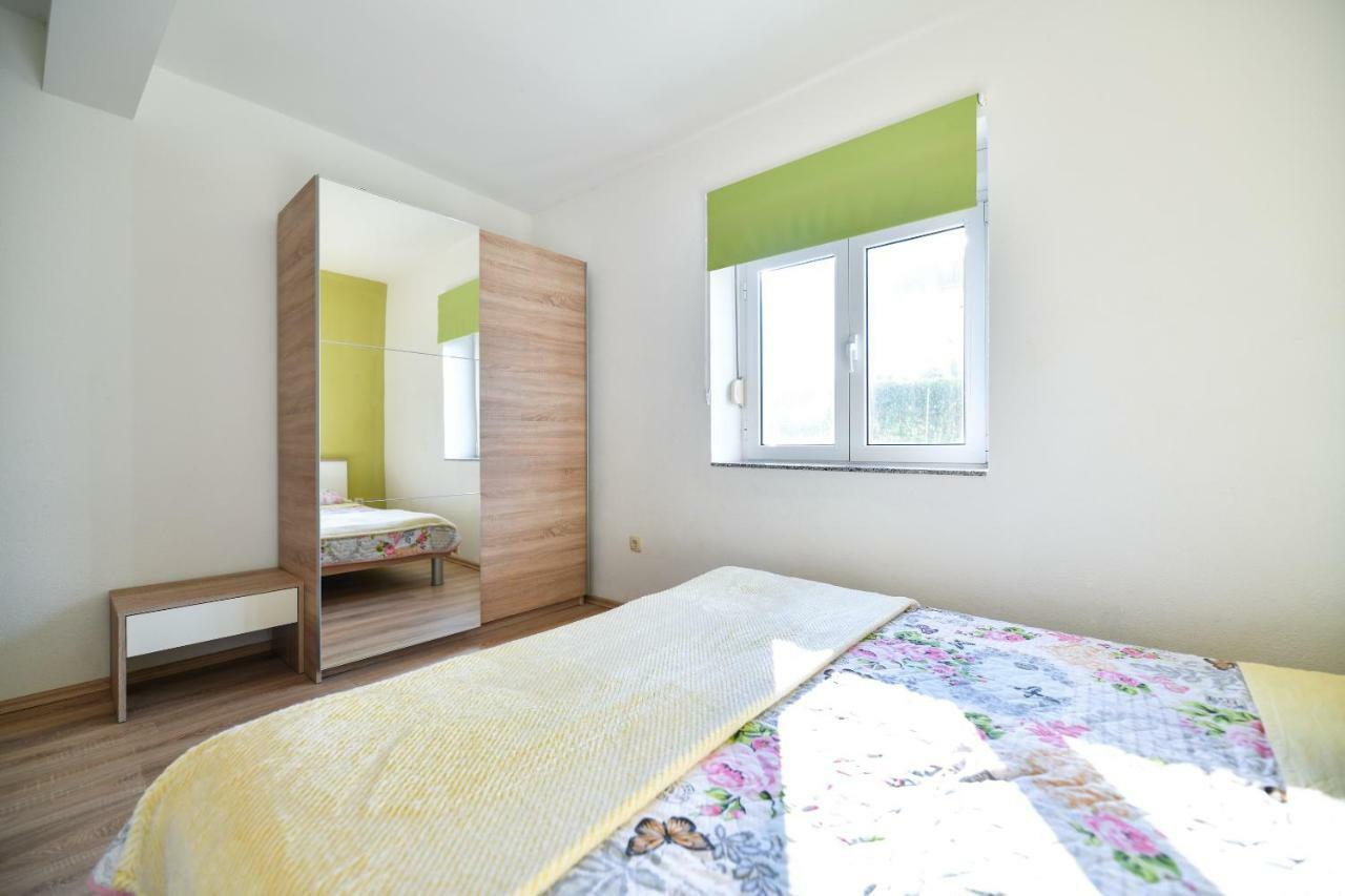 Kuca Za Odmor Lukic Villa Donje Rastane Kültér fotó